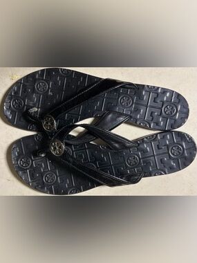 Tory Burch Thora Black Patent Leather Thong Sandals Women's Size 9